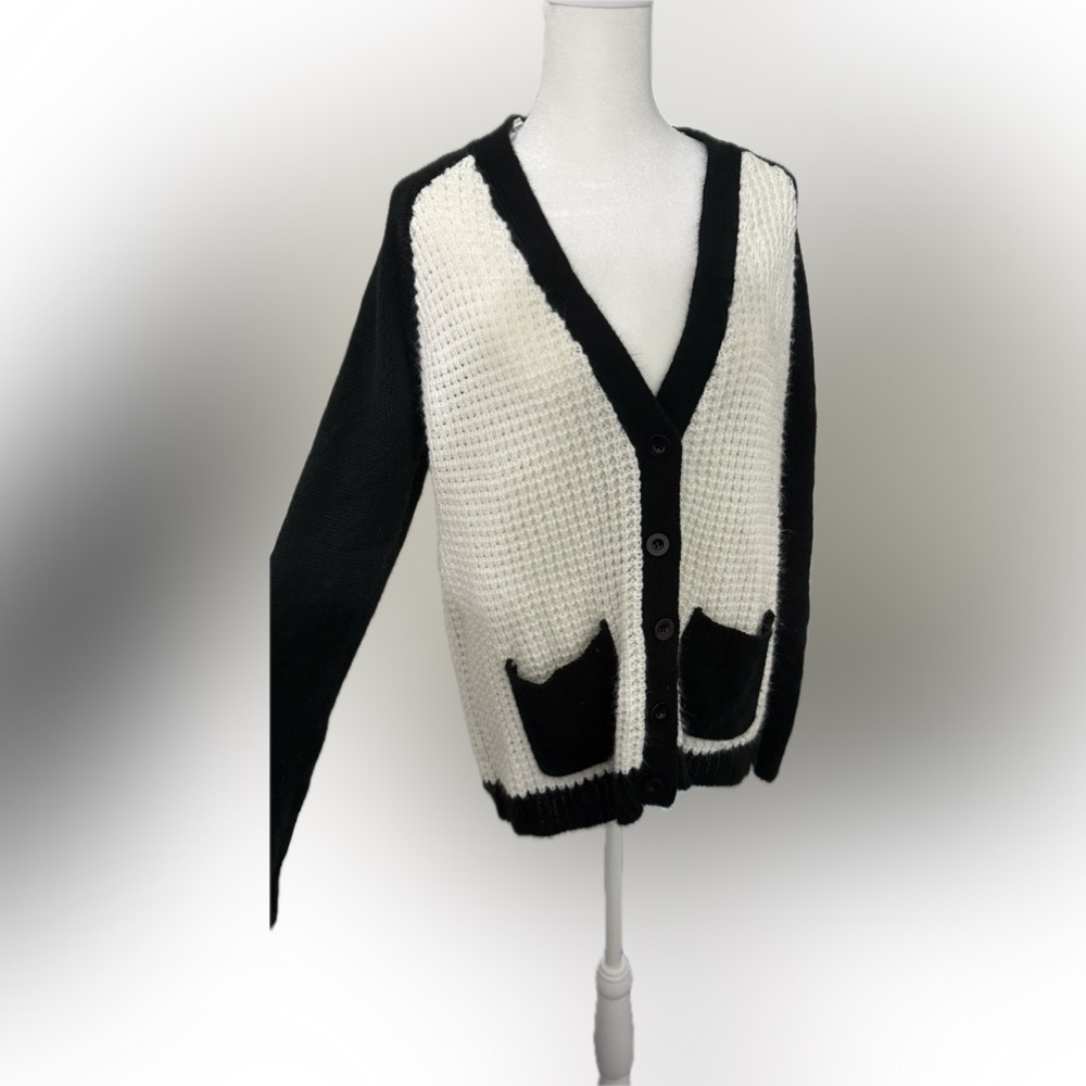 Forever 21 Colorblock Knit Cardigan Sweater – Size L